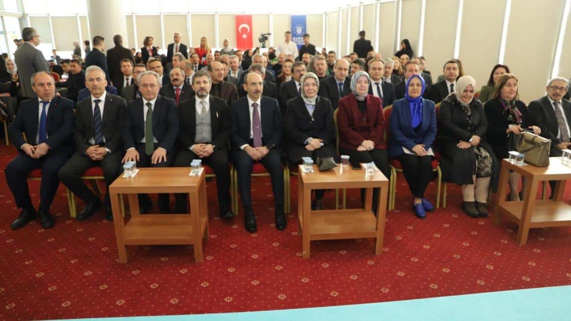 Türkiye Yüzyılında Ulusal Politikalardan Yerel Stratejilere Bursa Hayat Boyu Öğrenme Çalıştayı